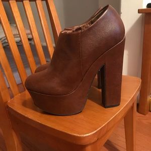 Brown leather high heel bootie